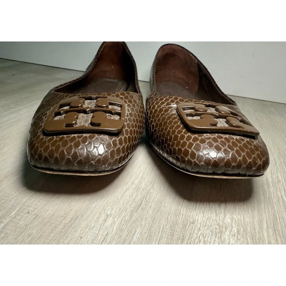 Tory Burch Brown Snake Embossed Leather Logo Medallion Ballet‎ Flats Womens 5.5